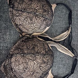 Victoria’s Secret Bombshell Bra
